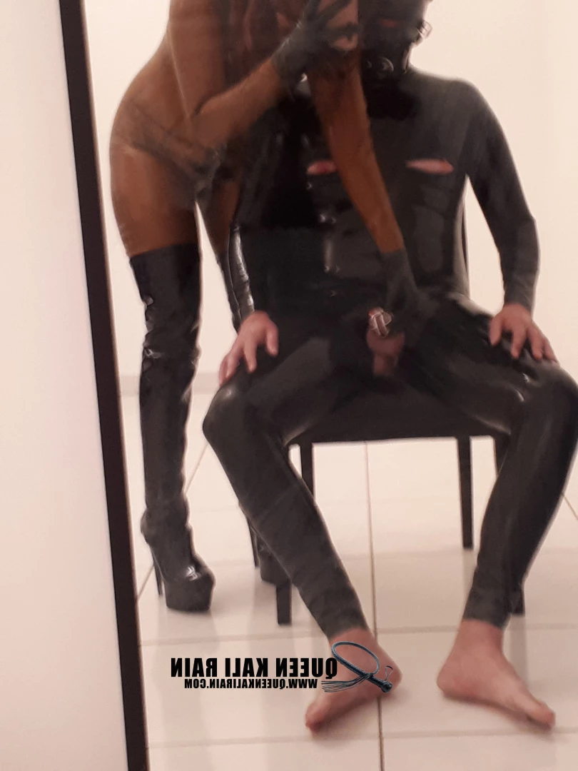 Queen Kali Rain [ rainqueenkali ] Onlyfans leaked photo 6704300 on Hotleaks.tv
