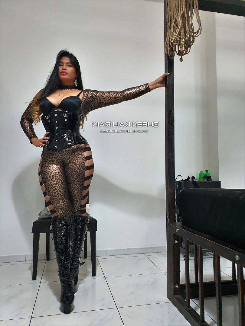 Queen Kali Rain [ rainqueenkali ] Onlyfans leaked photo 6721219 on Hotleaks.tv