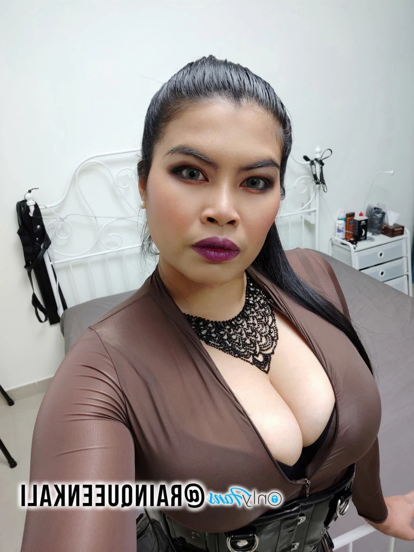Queen Kali Rain [ rainqueenkali ] Onlyfans leaked photo 6725326 on Hotleaks.tv