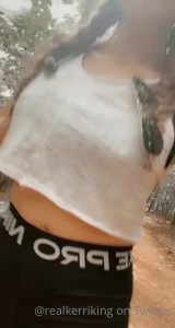 7004038