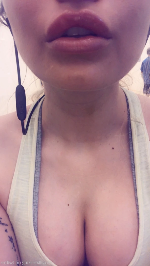 Kerri King [ realkerriking ] Onlyfans leaked photo 7321299 on Hotleaks.tv
