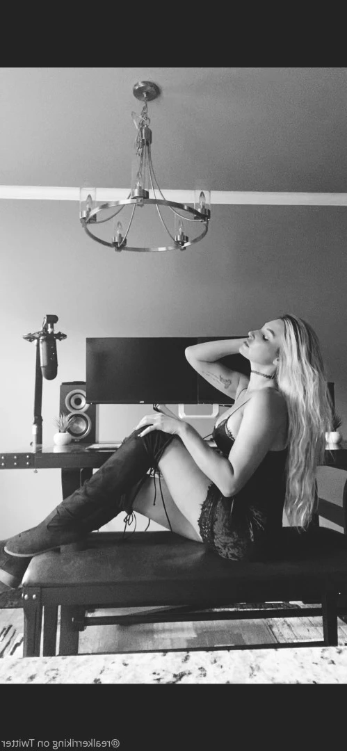 Kerri King [ realkerriking ] Onlyfans leaked photo 7347196 on Hotleaks.tv
