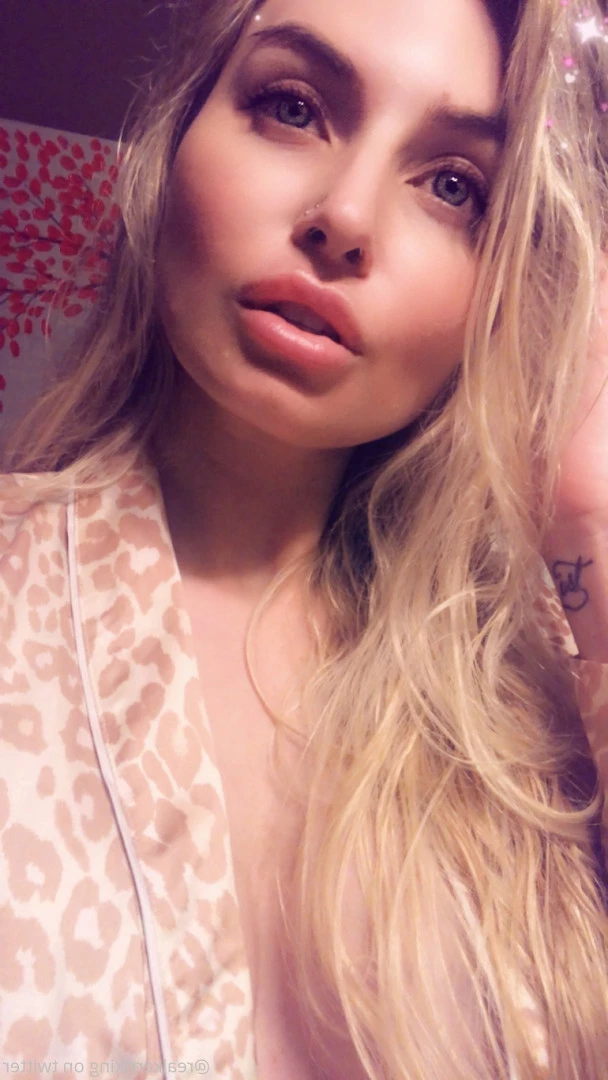 Kerri King [ realkerriking ] Onlyfans leaked photo 7347670 on Hotleaks.tv
