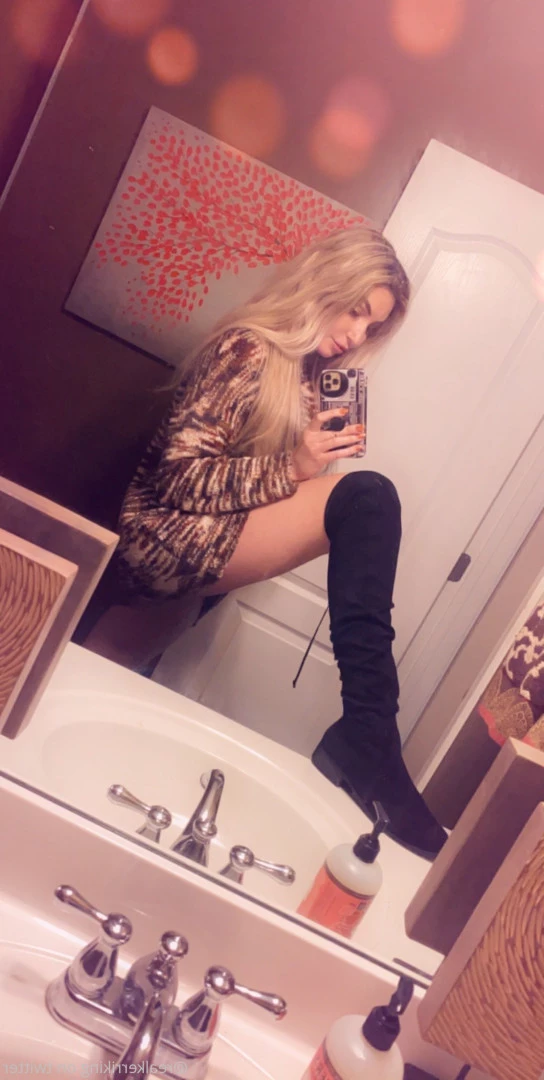Kerri King [ realkerriking ] Onlyfans leaked photo 7349480 on Hotleaks.tv