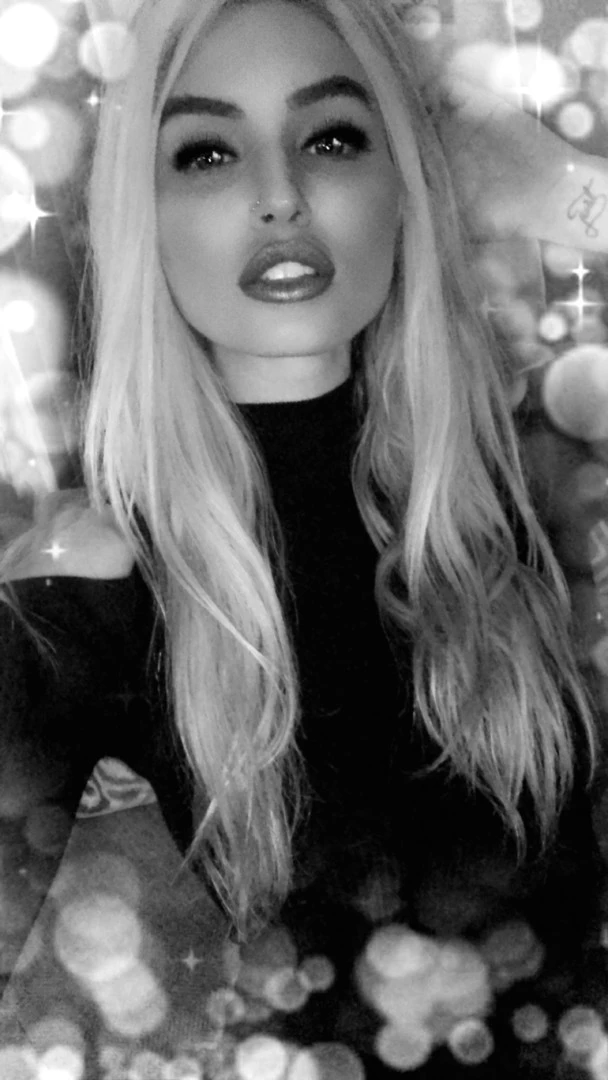 Kerri King [ realkerriking ] Onlyfans leaked photo 7361385 on Hotleaks.tv