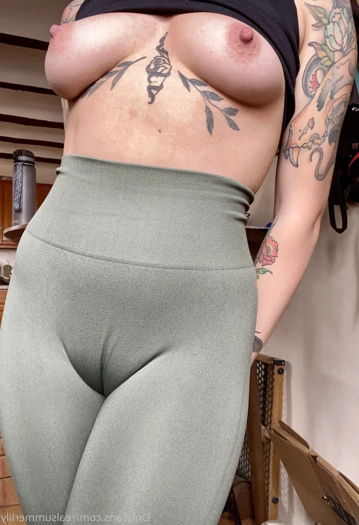 realsummerlily Onlyfans leaked photo 7282587 on Hotleaks.tv