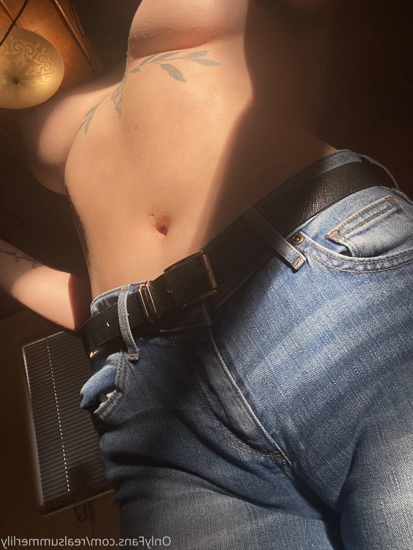 realsummerlily Onlyfans leaked photo 7288085 on Hotleaks.tv