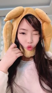 6991573
