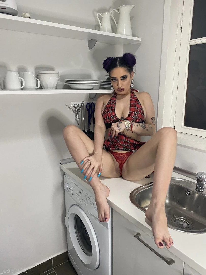 18 y.o Kleopwtrx | VIDEOCALLSXXX [ kleopwtrx ] Onlyfans leaked photo 4190494 on Hotleaks.tv