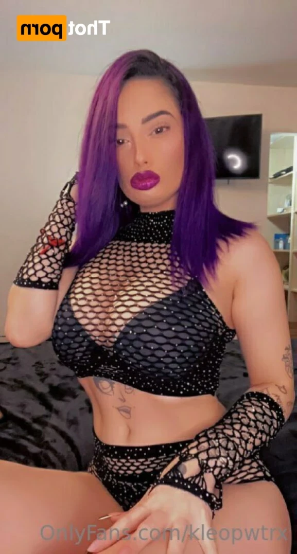 18 y.o Kleopwtrx | VIDEOCALLSXXX [ kleopwtrx ] Onlyfans leaked photo 10882234 on Hotleaks.tv