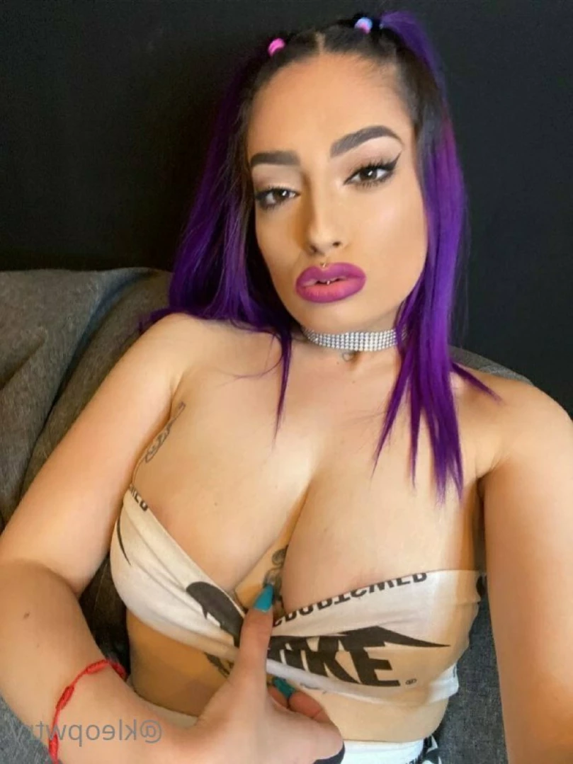 18 y.o Kleopwtrx | VIDEOCALLSXXX [ kleopwtrx ] Onlyfans leaked photo 11365335 on Hotleaks.tv