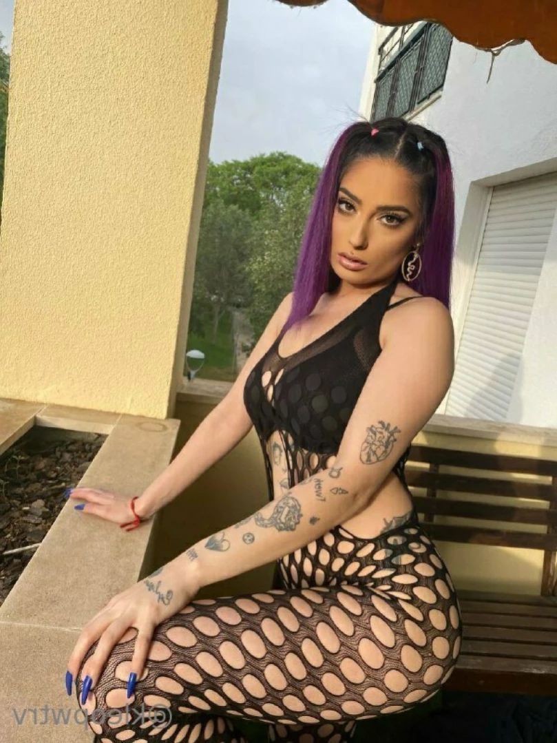 18 y.o Kleopwtrx | VIDEOCALLSXXX [ kleopwtrx ] Onlyfans leaked photo 11486155 on Hotleaks.tv