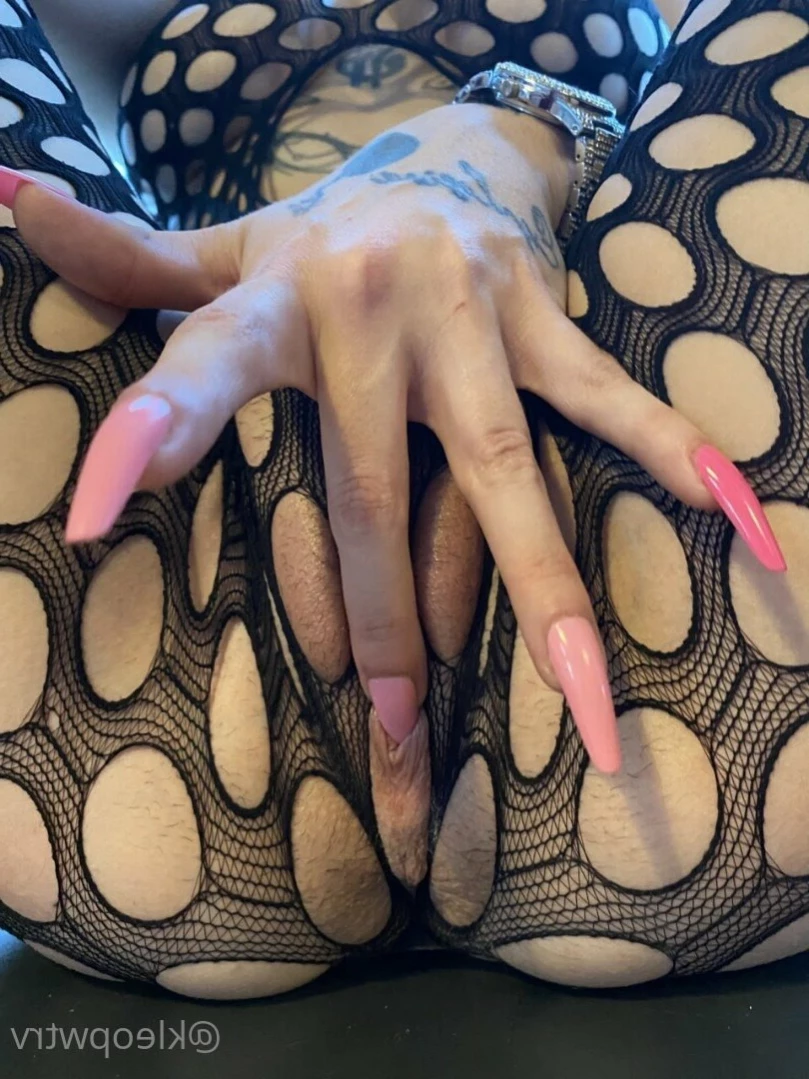 18 y.o Kleopwtrx | VIDEOCALLSXXX [ kleopwtrx ] Onlyfans leaked photo 11495921 on Hotleaks.tv