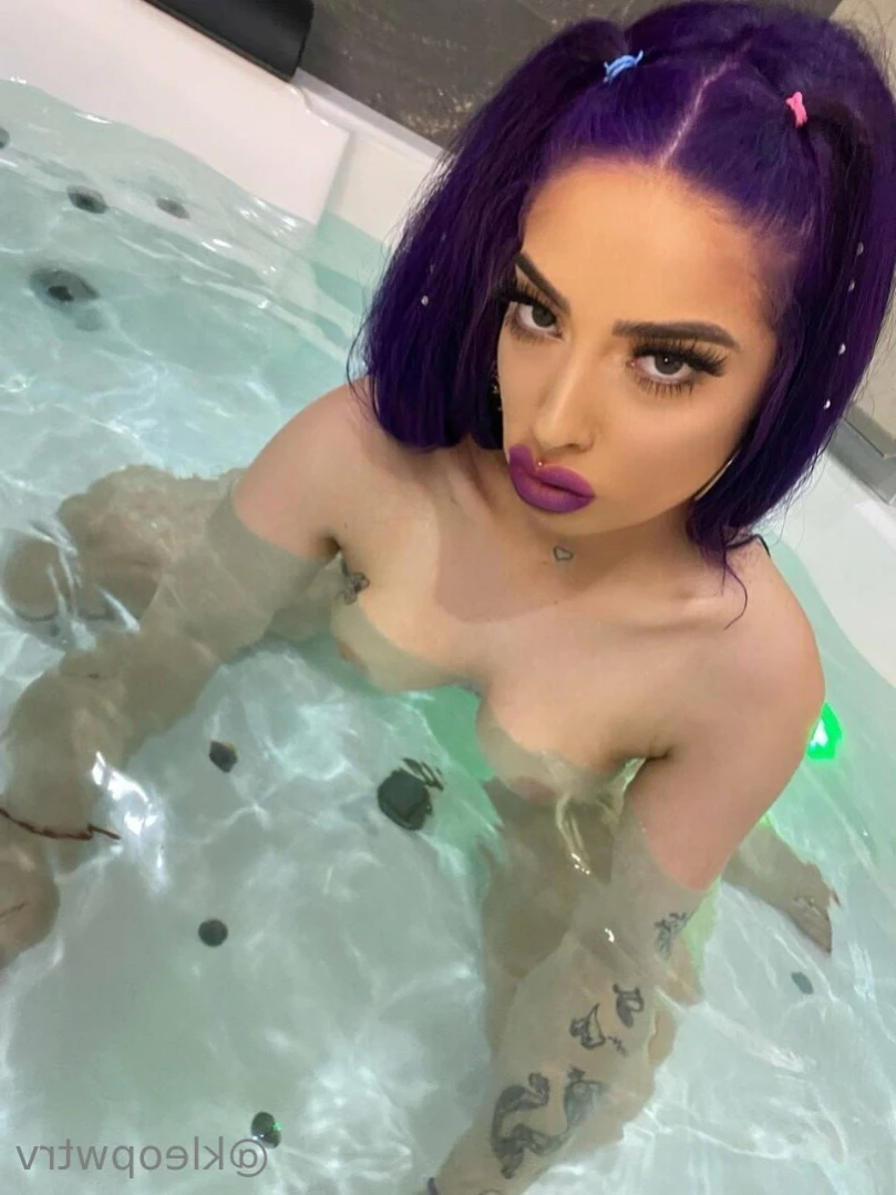 18 y.o Kleopwtrx | VIDEOCALLSXXX [ kleopwtrx ] Onlyfans leaked photo 11497042 on Hotleaks.tv