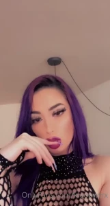 15853736