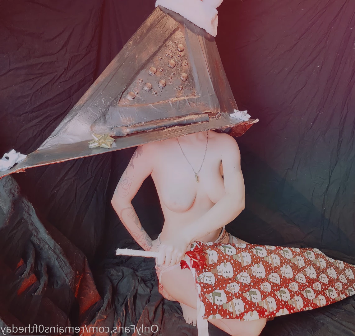 Estella [ remains0ftheday ] Onlyfans leaked photo 6621757 on Hotleaks.tv
