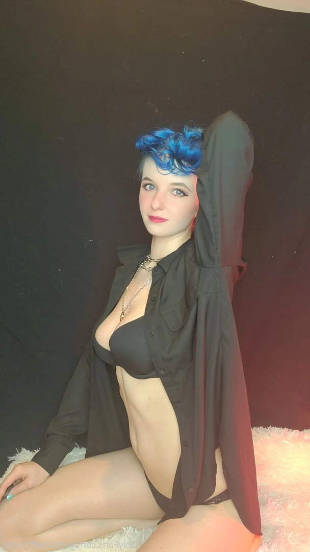 Estella [ remains0ftheday ] Onlyfans leaked photo 6626345 on Hotleaks.tv