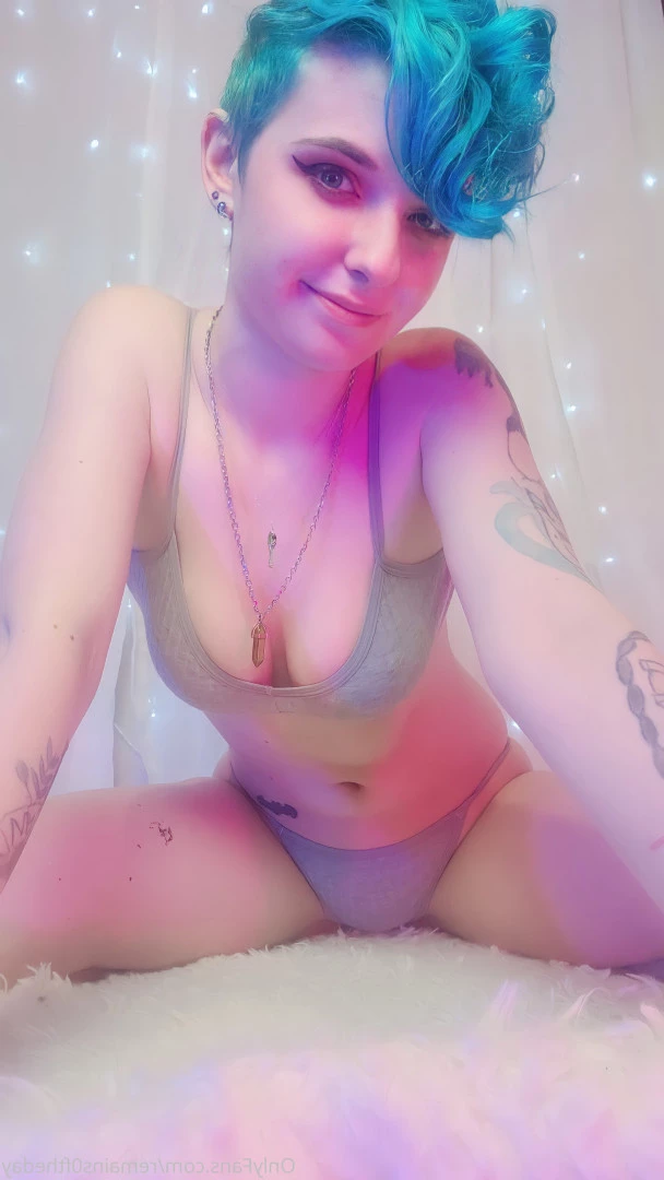 Estella [ remains0ftheday ] Onlyfans leaked photo 6627774 on Hotleaks.tv