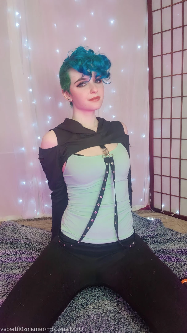 Estella [ remains0ftheday ] Onlyfans leaked photo 6634764 on Hotleaks.tv