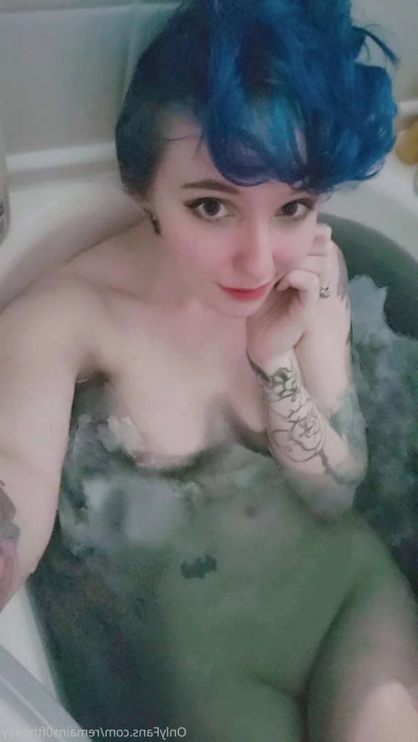 Estella [ remains0ftheday ] Onlyfans leaked photo 6637819 on Hotleaks.tv