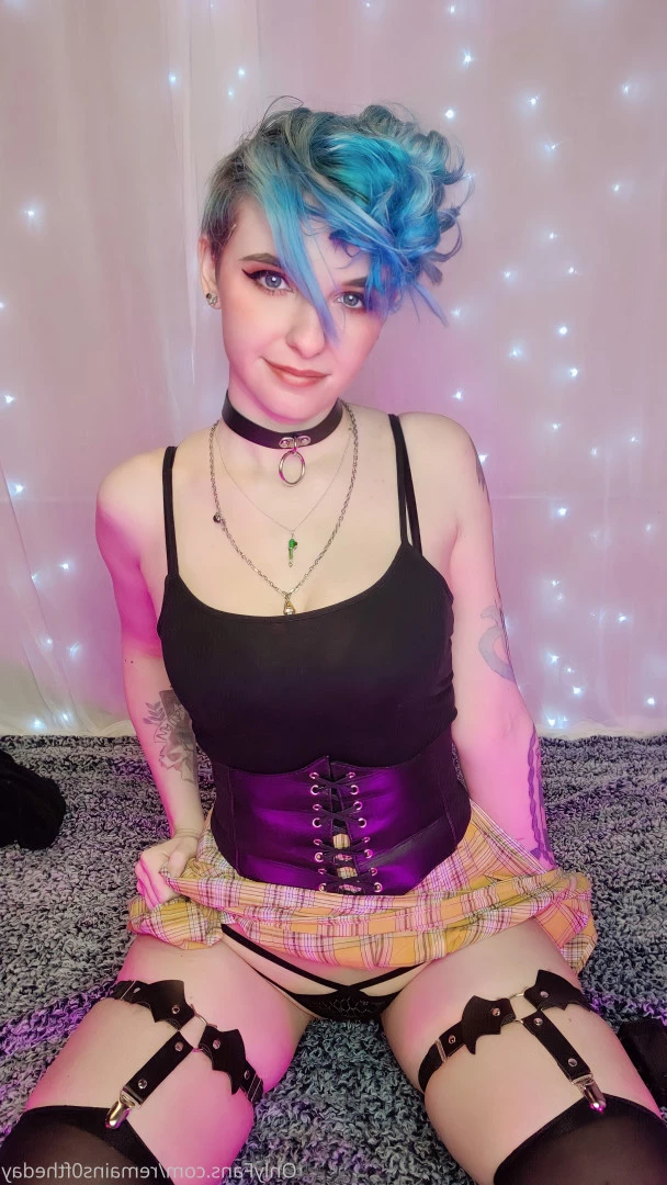 Estella [ remains0ftheday ] Onlyfans leaked photo 6646819 on Hotleaks.tv