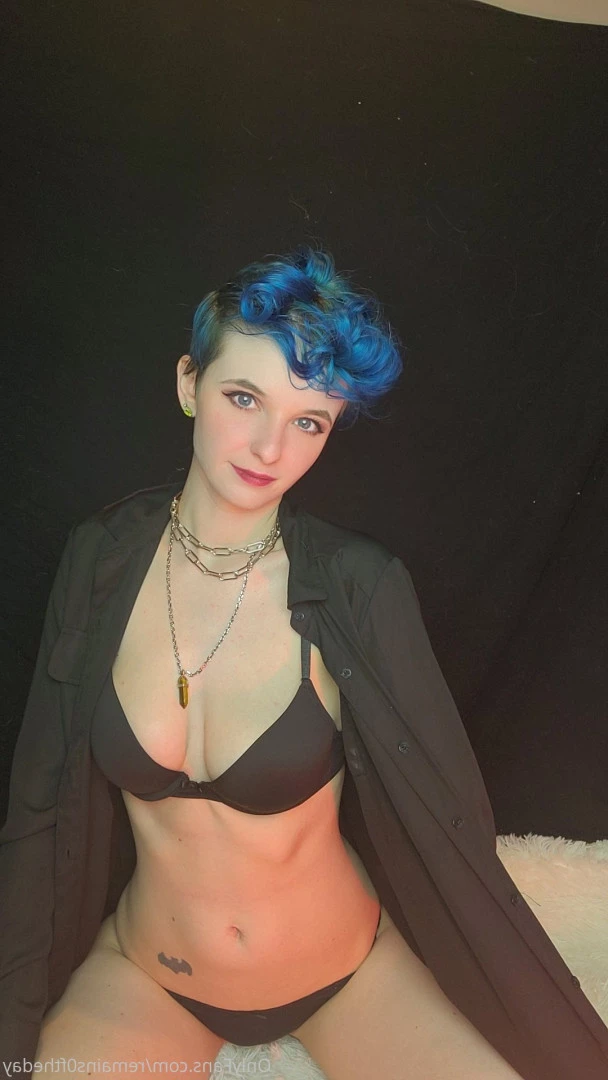 Estella [ remains0ftheday ] Onlyfans leaked photo 6647450 on Hotleaks.tv