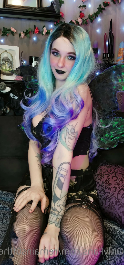 Estella [ remains0ftheday ] Onlyfans leaked photo 6650470 on Hotleaks.tv