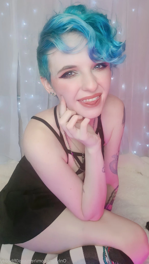 Estella [ remains0ftheday ] Onlyfans leaked photo 6651378 on Hotleaks.tv