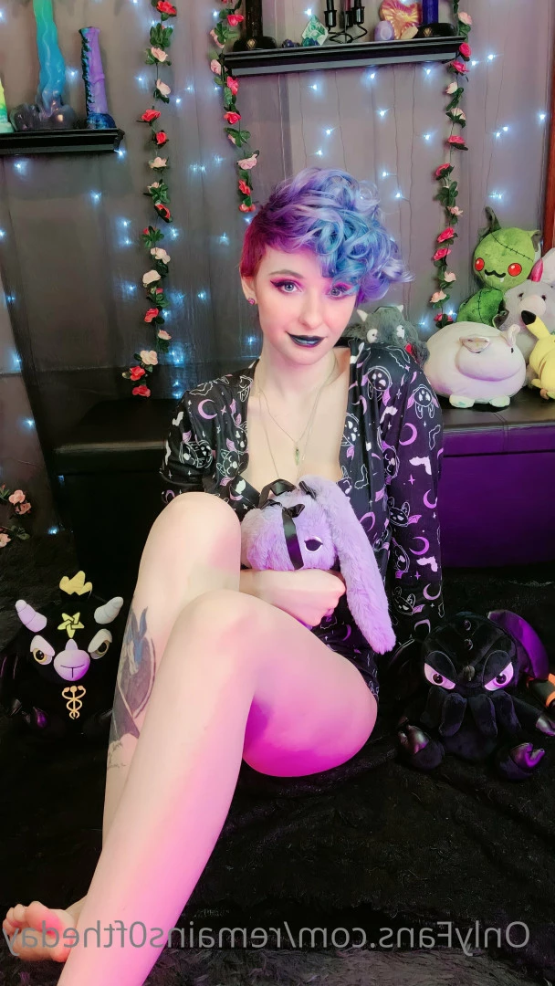 Estella [ remains0ftheday ] Onlyfans leaked photo 6652486 on Hotleaks.tv