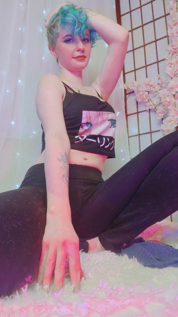 Estella [ remains0ftheday ] Onlyfans leaked photo 6654950 on Hotleaks.tv