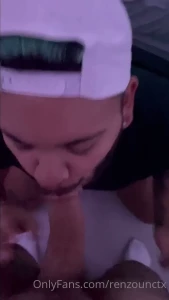 6983992