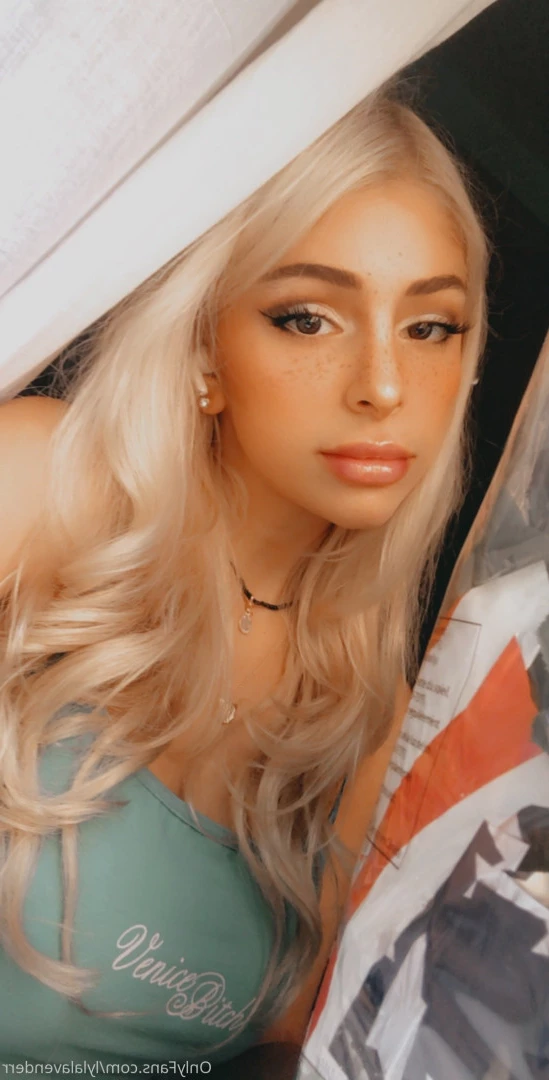 riley lavender [ rileylavender ] Onlyfans leaked photo 7286840 on Hotleaks.tv