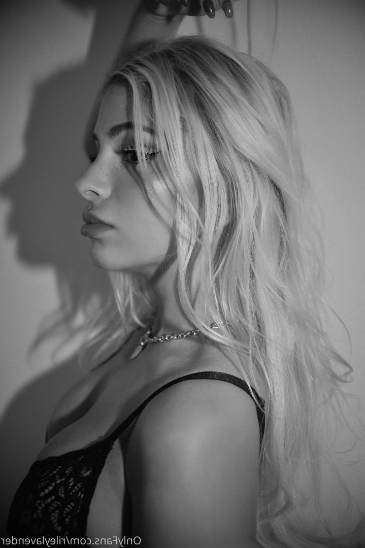 riley lavender [ rileylavender ] Onlyfans leaked photo 7286885 on Hotleaks.tv