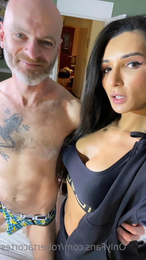 Roberta Cortes TS [ robertacortes ] Onlyfans leaked photo 7134800 on Hotleaks.tv