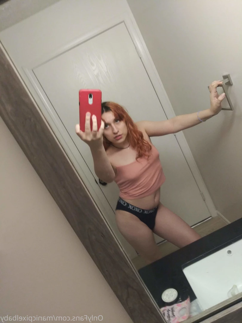 Roxanne Rom [ roxannerom ] Onlyfans leaked photo 6722166 on Hotleaks.tv