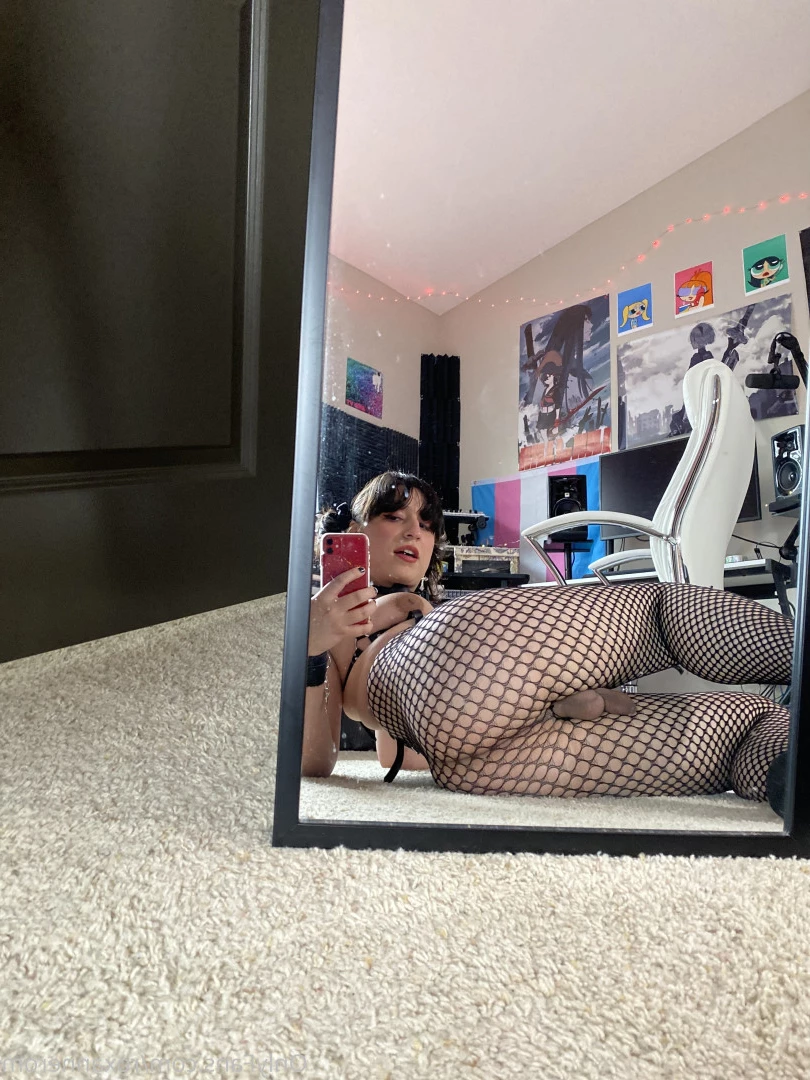 Roxanne Rom [ roxannerom ] Onlyfans leaked photo 6724066 on Hotleaks.tv