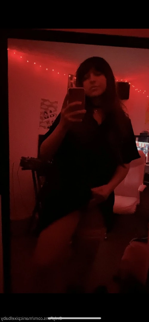 Roxanne Rom [ roxannerom ] Onlyfans leaked photo 6727481 on Hotleaks.tv