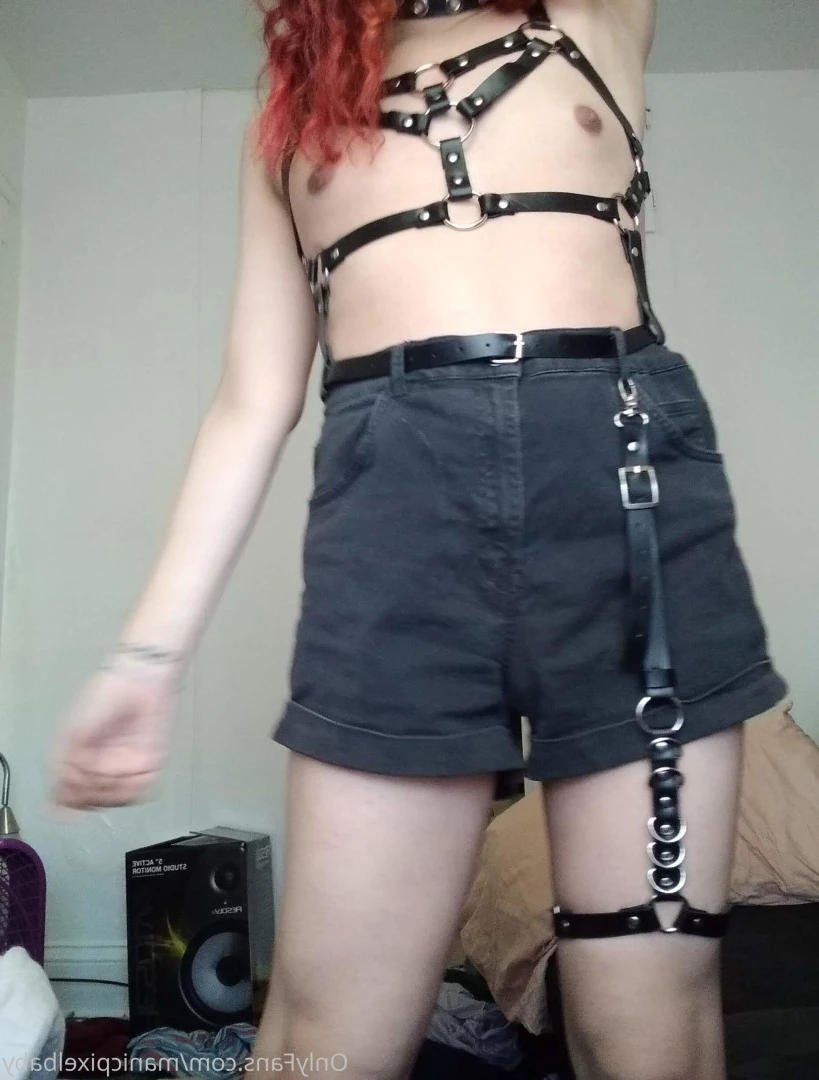 Roxanne Rom [ roxannerom ] Onlyfans leaked photo 6728810 on Hotleaks.tv