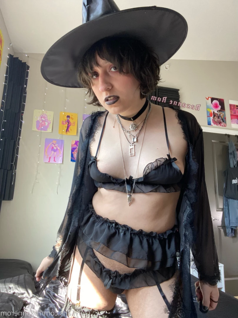 Roxanne Rom [ roxannerom ] Onlyfans leaked photo 11348899 on Hotleaks.tv