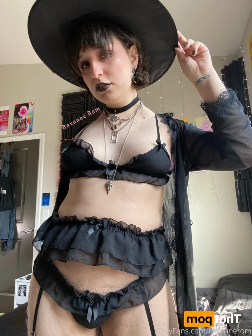 Roxanne Rom [ roxannerom ] Onlyfans leaked photo 12758839 on Hotleaks.tv