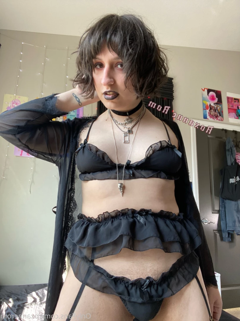 Roxanne Rom [ roxannerom ] Onlyfans leaked photo 14578610 on Hotleaks.tv
