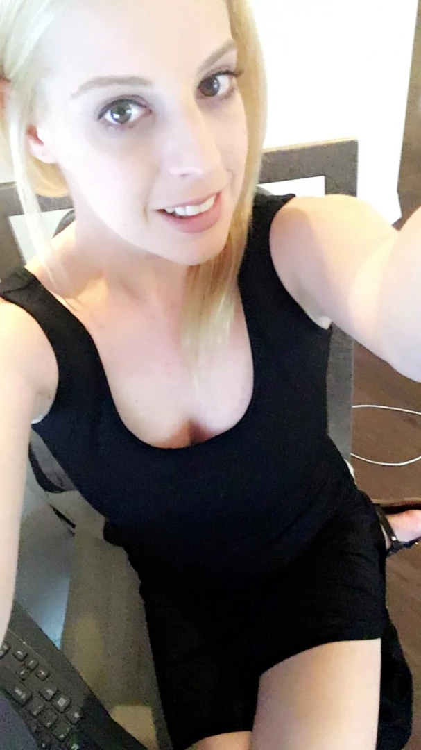 Roxie Rae [ roxierae ] Onlyfans leaked photo 7146274 on Hotleaks.tv
