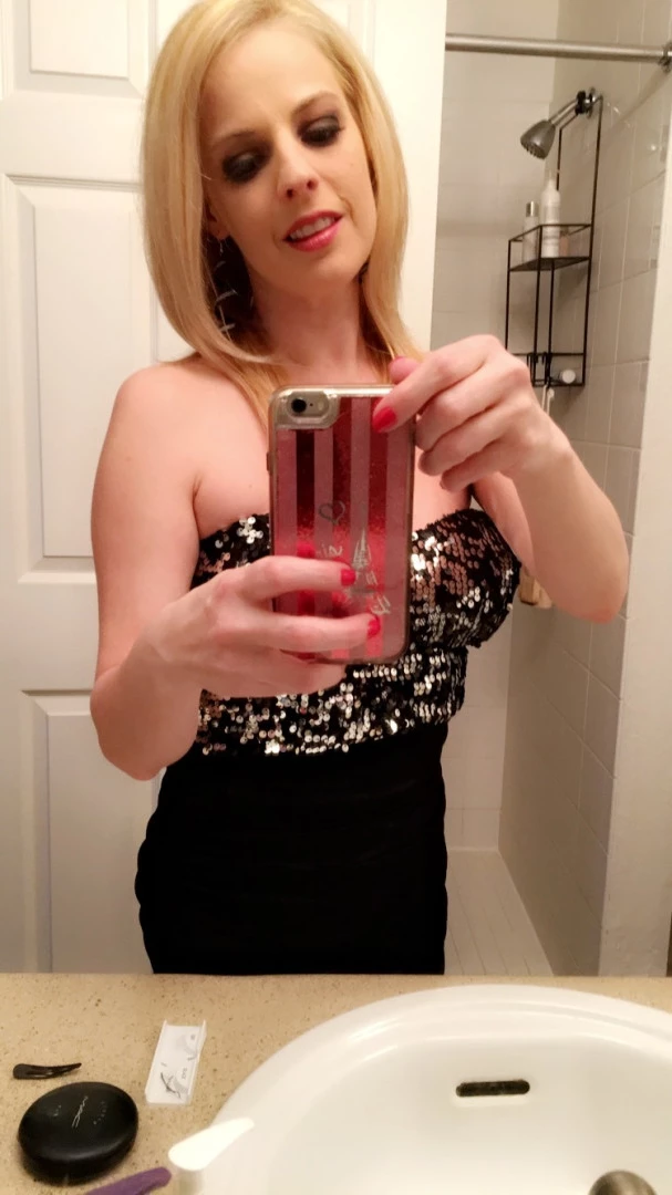 Roxie Rae [ roxierae ] Onlyfans leaked photo 7153098 on Hotleaks.tv
