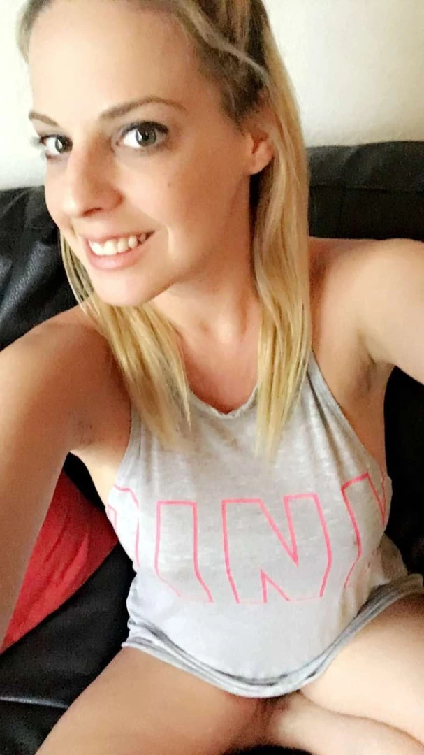 Roxie Rae [ roxierae ] Onlyfans leaked photo 7153781 on Hotleaks.tv