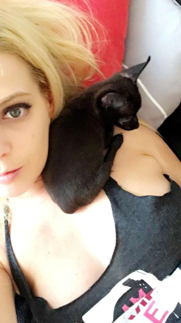 Roxie Rae [ roxierae ] Onlyfans leaked photo 7154045 on Hotleaks.tv