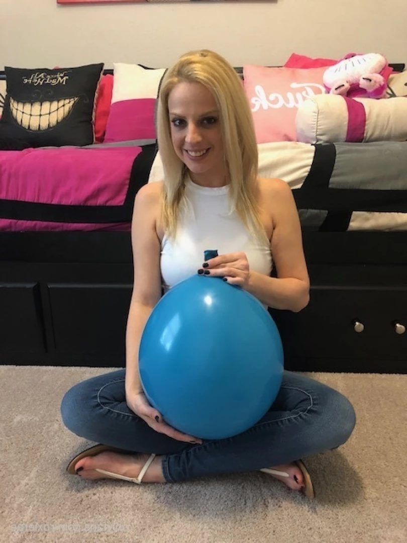Roxie Rae [ roxierae ] Onlyfans leaked photo 7156399 on Hotleaks.tv