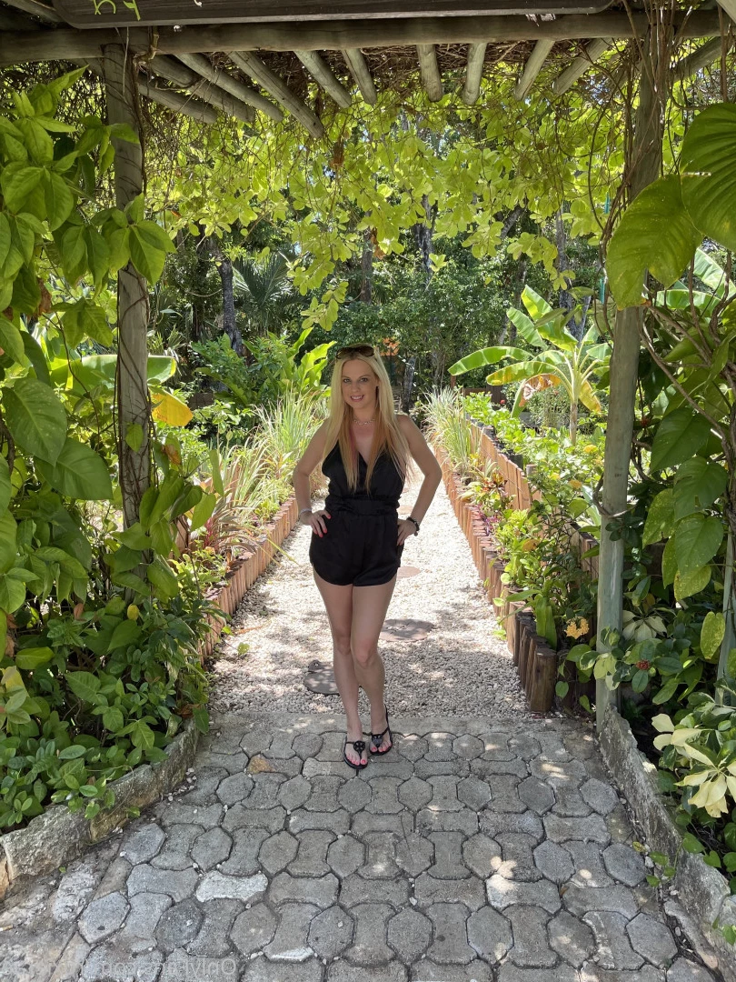 Roxie Rae [ roxierae ] Onlyfans leaked photo 7169918 on Hotleaks.tv