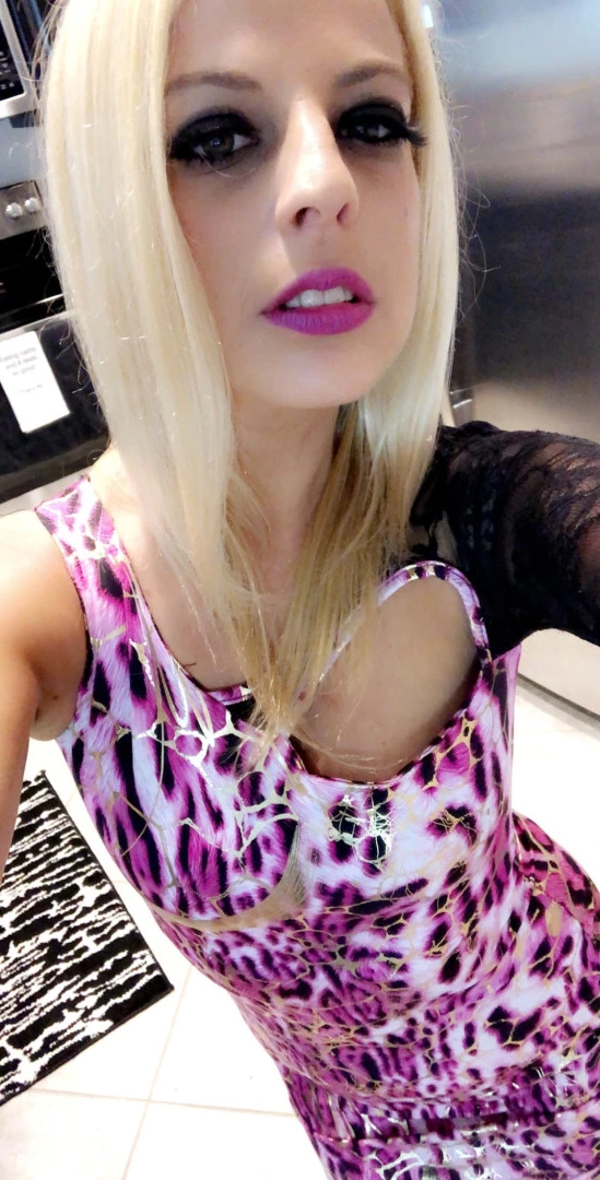 Roxie Rae [ roxierae ] Onlyfans leaked photo 7175380 on Hotleaks.tv