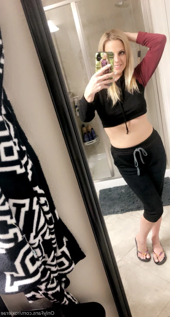 Roxie Rae [ roxierae ] Onlyfans leaked photo 7187547 on Hotleaks.tv
