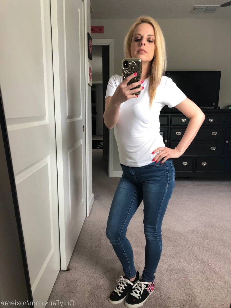 Roxie Rae [ roxierae ] Onlyfans leaked photo 7189644 on Hotleaks.tv